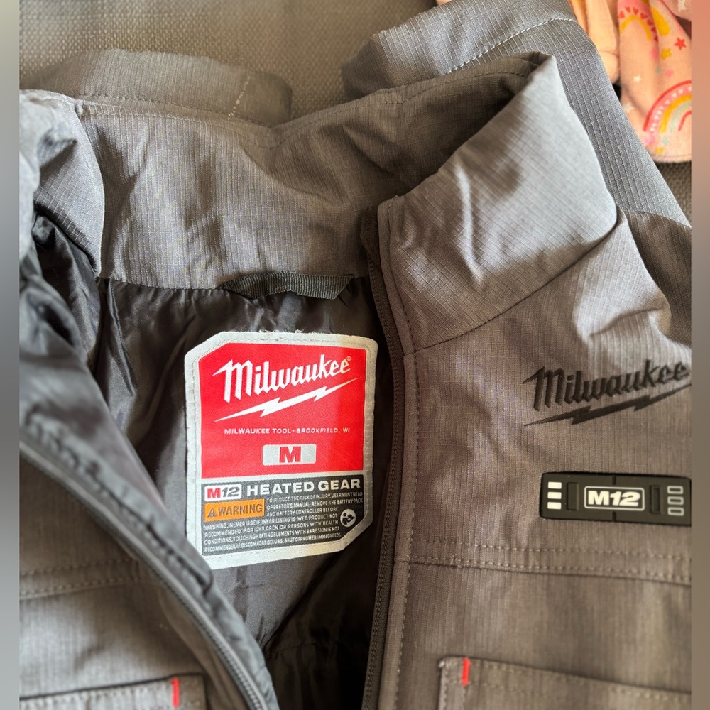 Heated jacket - Picture 4 of 4